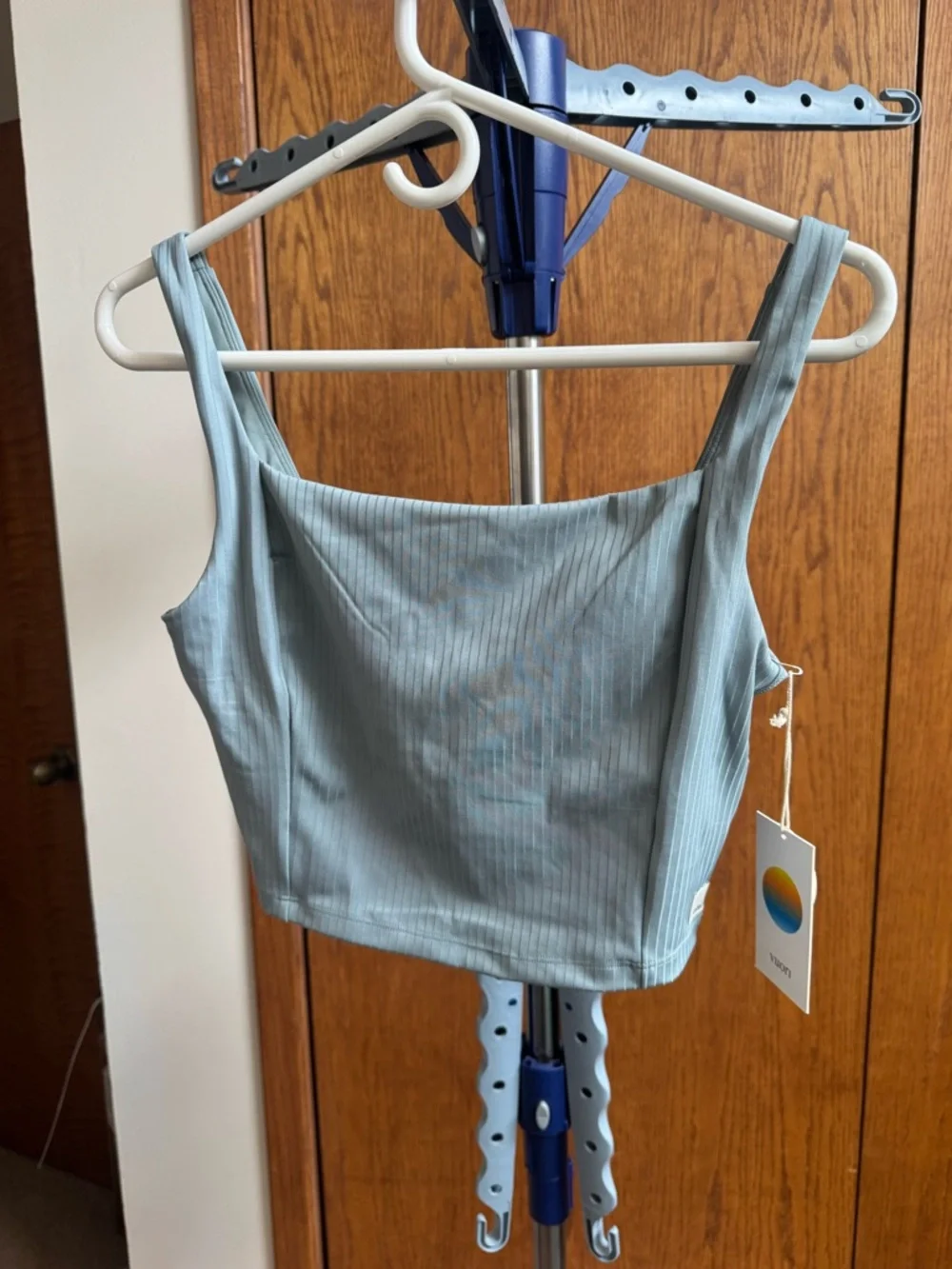 Vuori Inversion Rib Support Tank - Picture 6 of 9